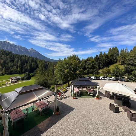 Rifugio Caltena Fiera Di Primiero Dış mekan fotoğraf