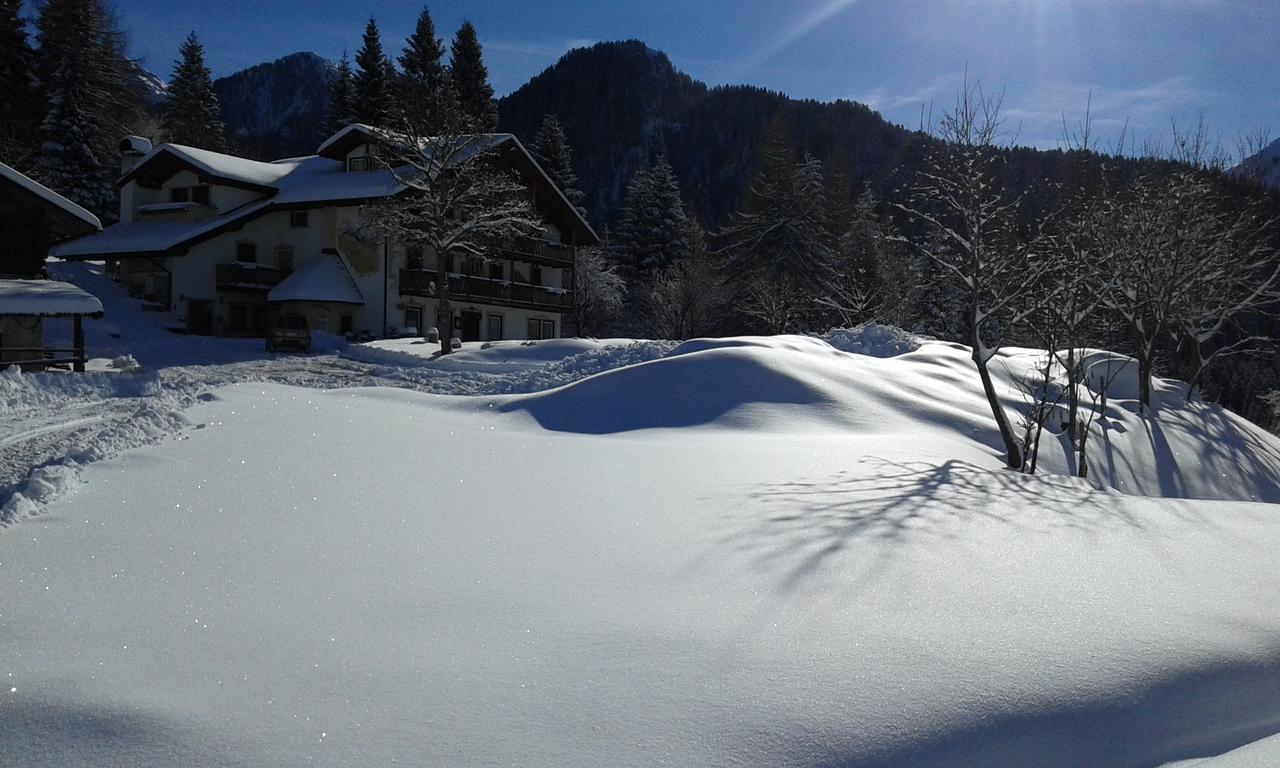 Rifugio Caltena Fiera Di Primiero Dış mekan fotoğraf